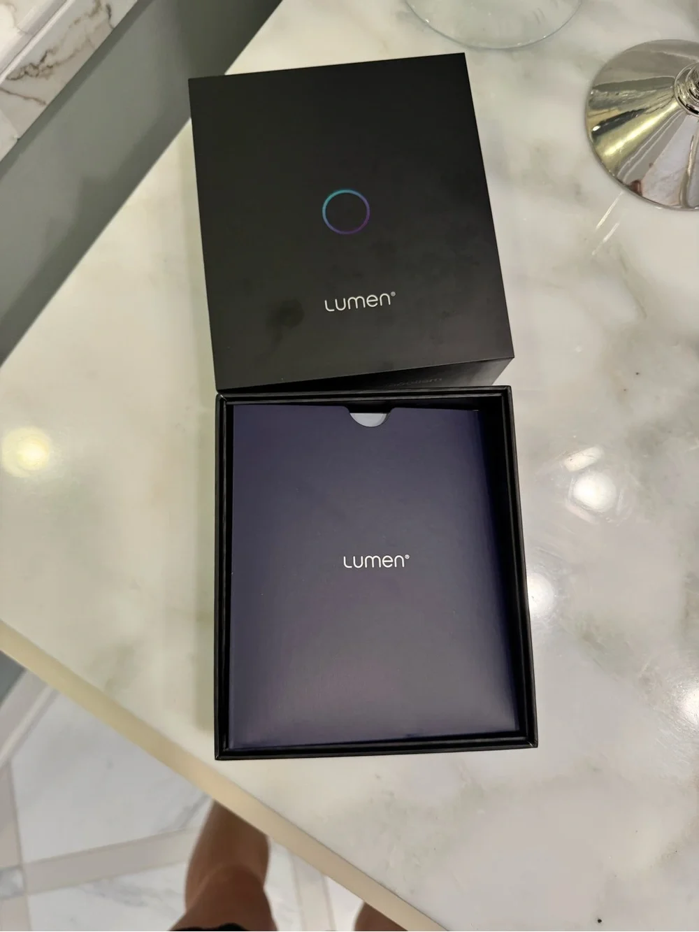 Lumens Breath Metabolic Tracker - Black with Purple Ring